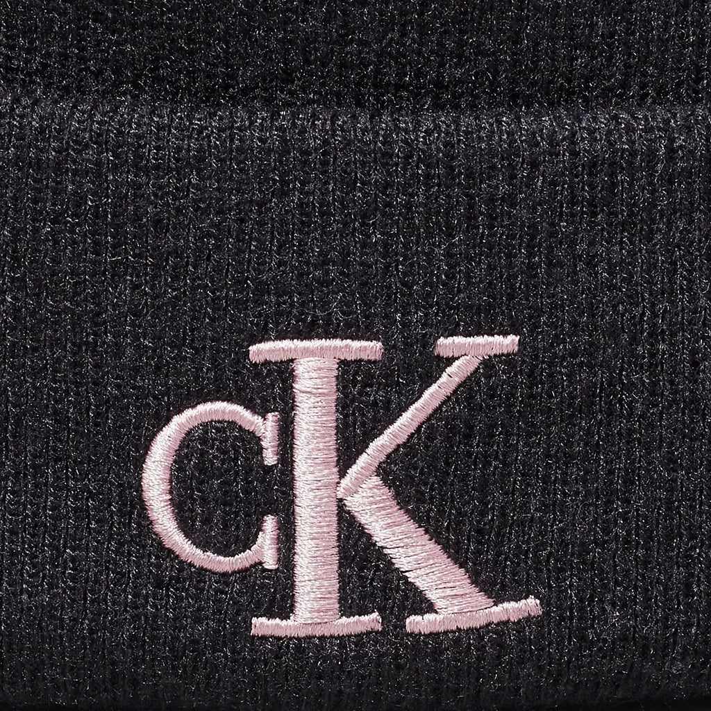 CALVIN KLEIN