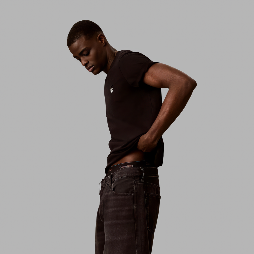 CALVIN KLEIN