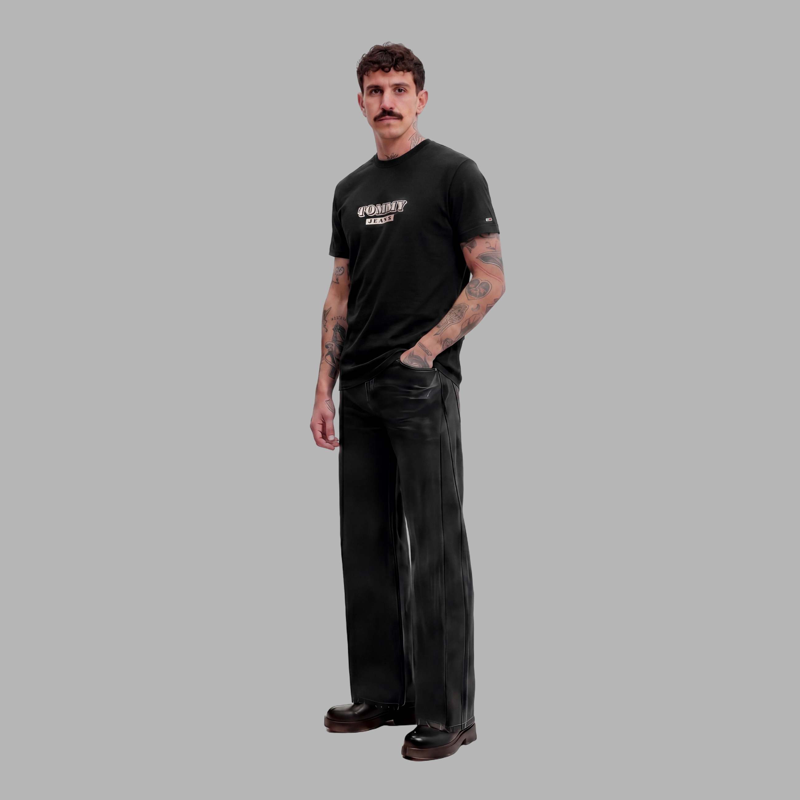 TOMMY HILIFIGER JEANS