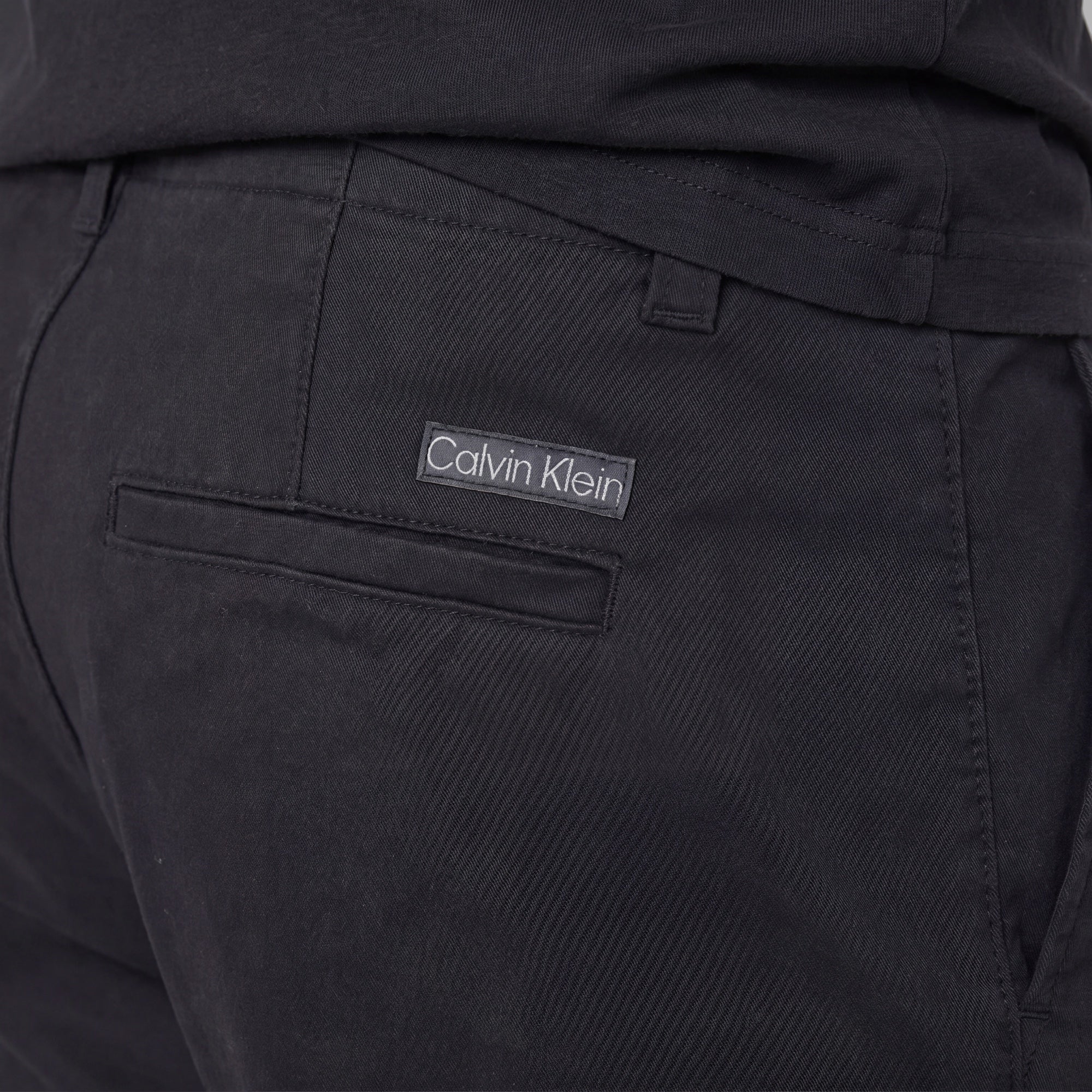 CALVIN KLEIN JEANS